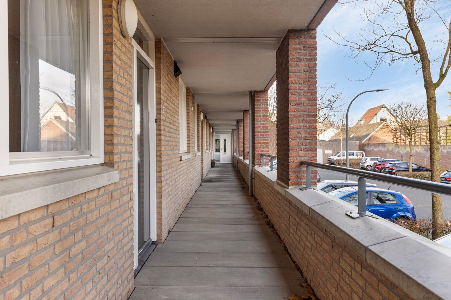 Foto 10 van Stationsplein 56