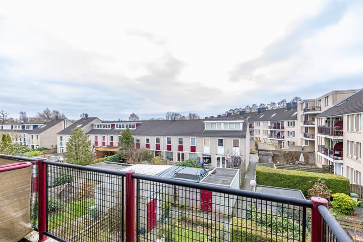 Foto 21 van J.M. den Uylstraat 9