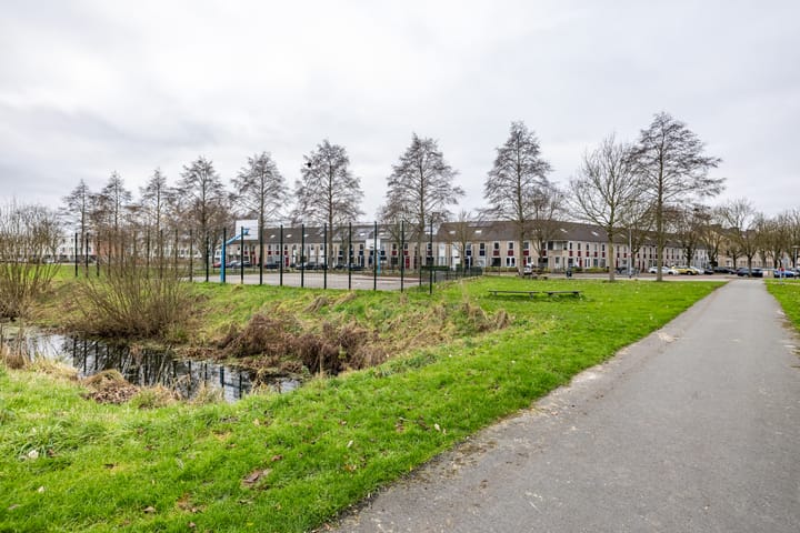 Foto 45 van J.M. den Uylstraat 9