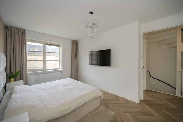 Foto 12 van Jesse Owensstraat 94