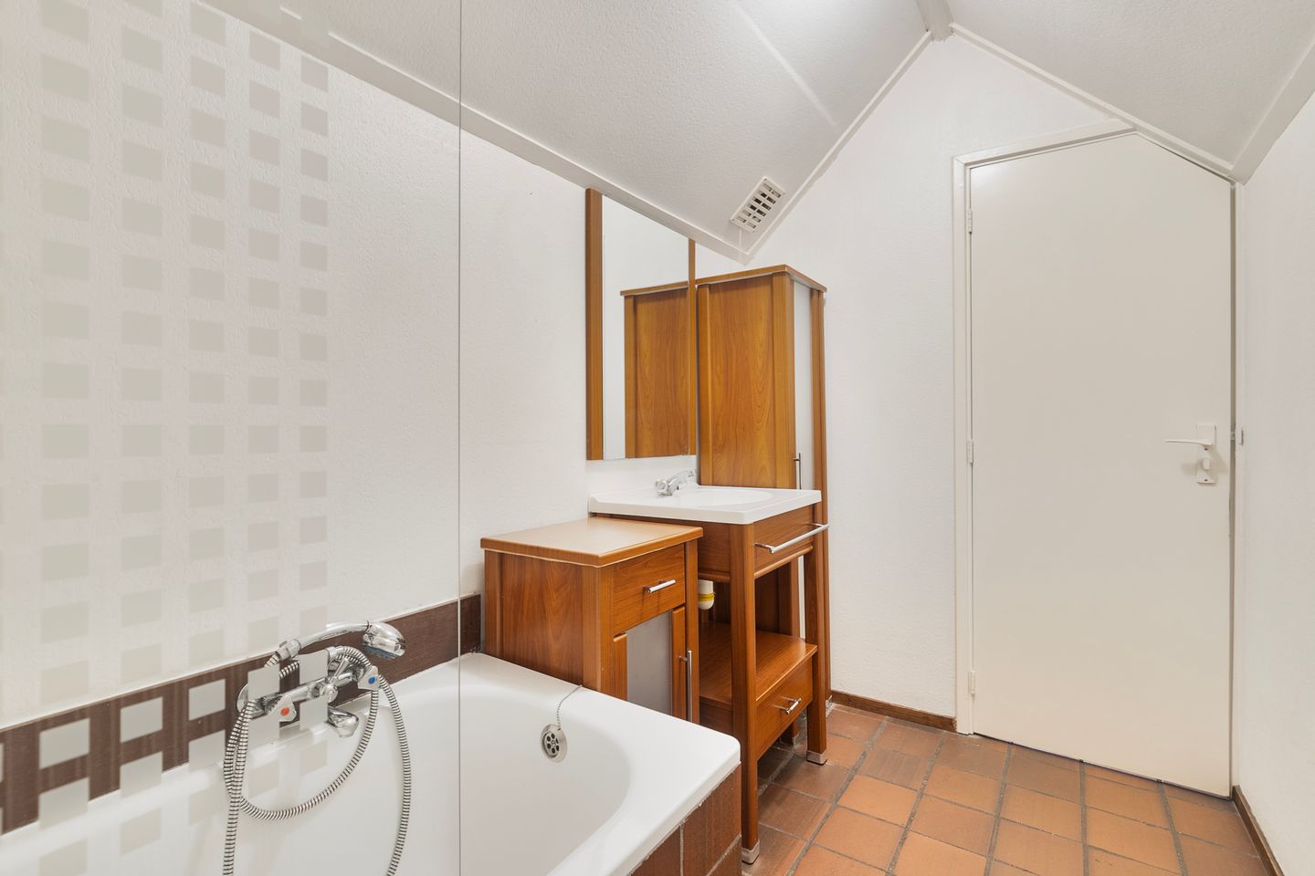 Foto 19 van Hoofdweg Noord 44