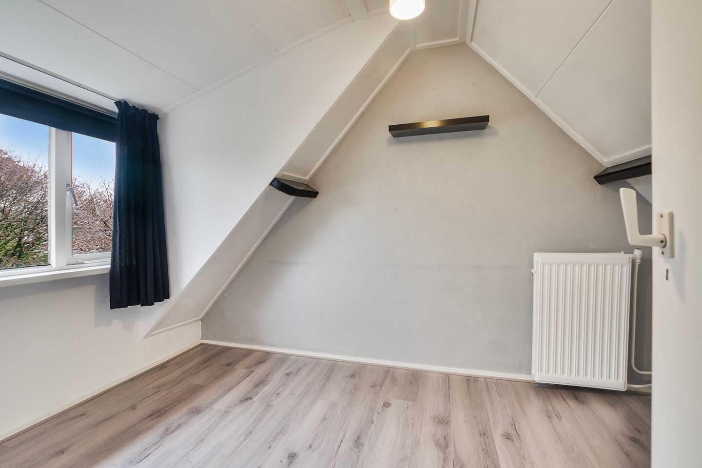 Foto 25 van Hoofdweg Noord 44