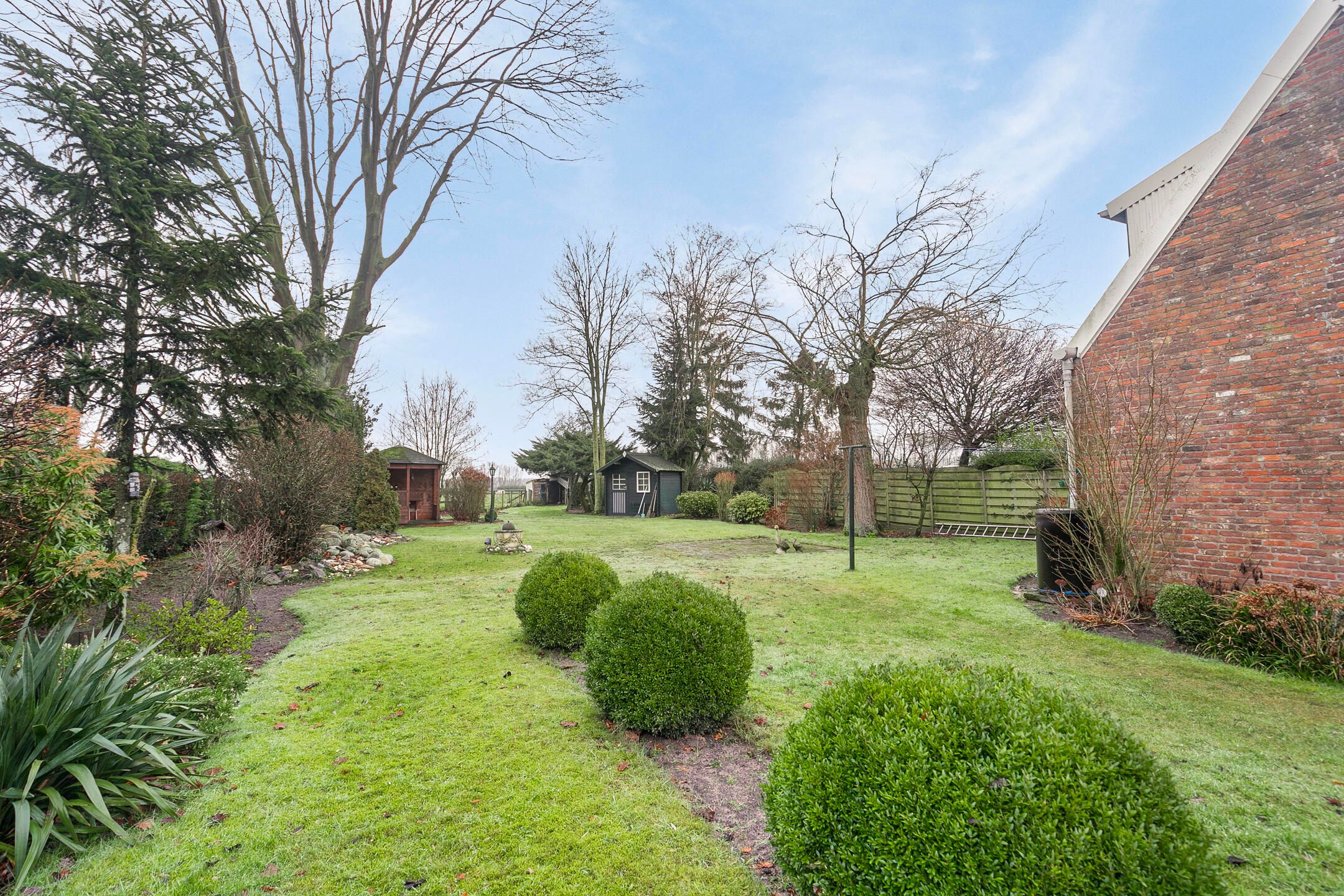 Foto 30 van Hoofdweg Noord 44