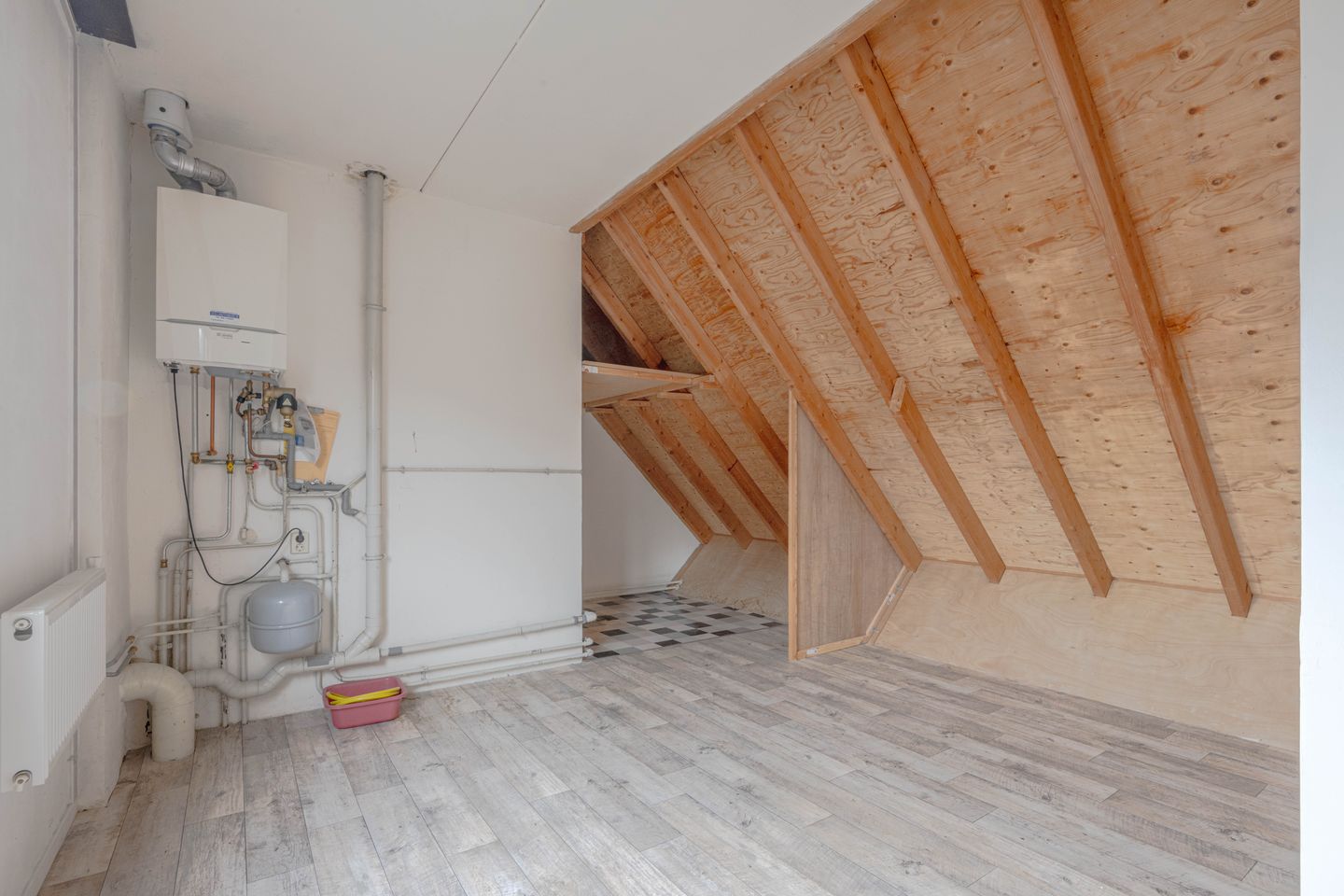 Foto 25 van Botter 8