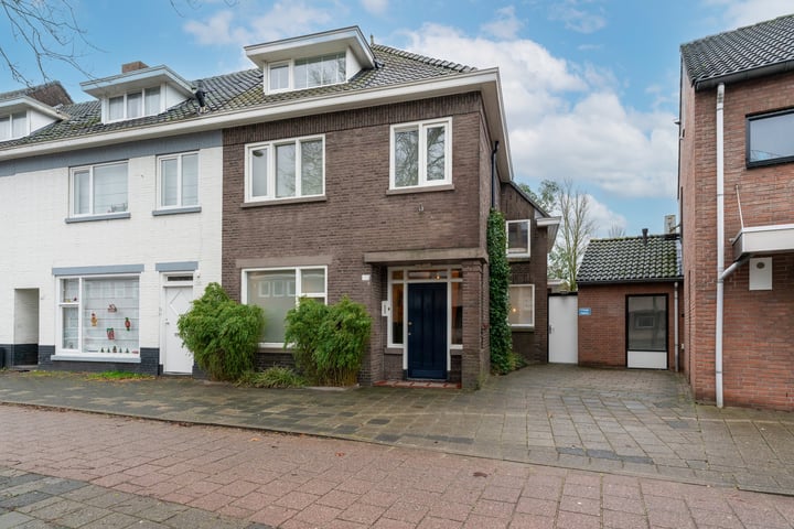 View photo of Tongelresestraat 352