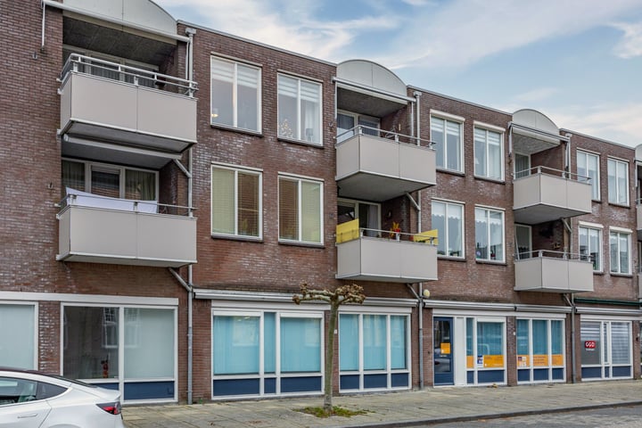 View photo 1 of Schoolstraat 8-E