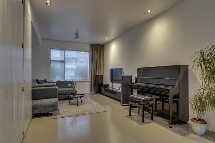 Foto 11 van Tongelresestraat 352