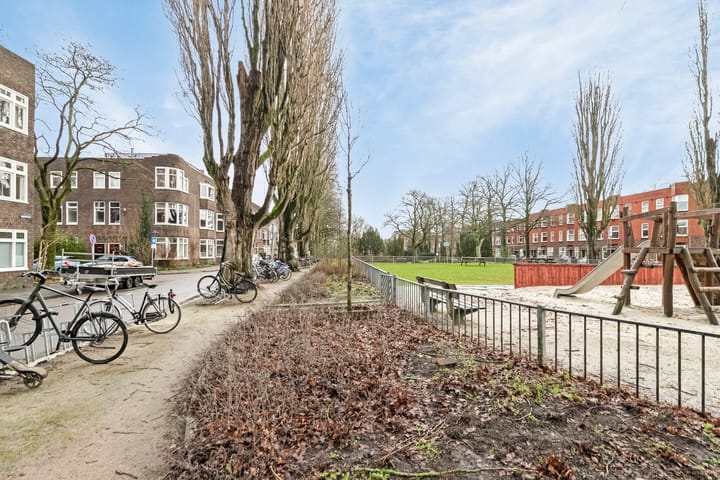 Foto 44 van Amalia van Solmsstraat 13-A