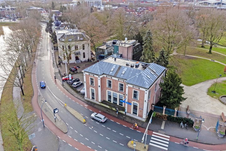 Burgemeester van Roijensingel 2, Zwolle