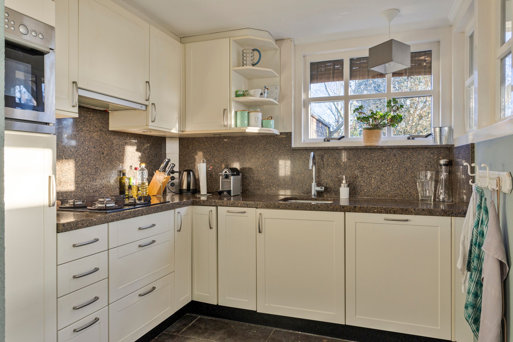 Foto 9 van Molenstraat 38