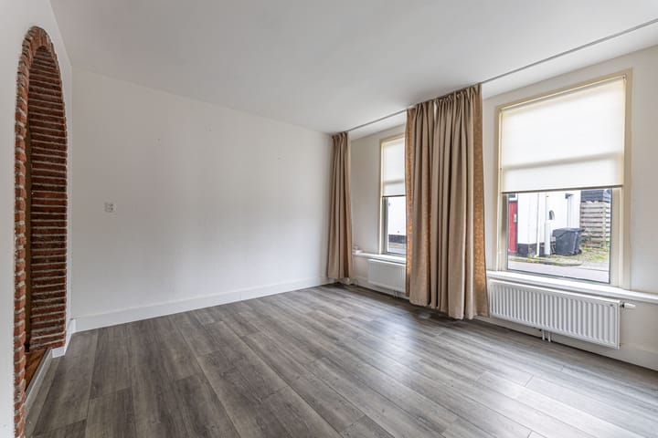 Foto 11 van Langgrousterwei 3