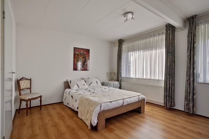 Foto 22 van Gentiaan 10