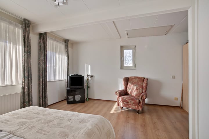 Foto 24 van Gentiaan 10