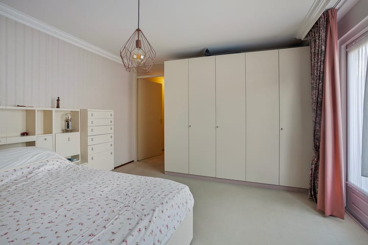 Foto 33 van Gentiaan 10