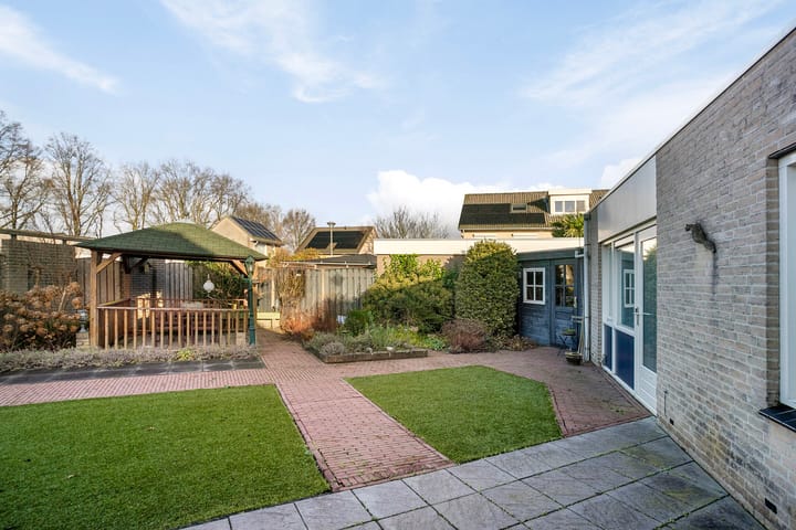 Foto 35 van Gentiaan 10