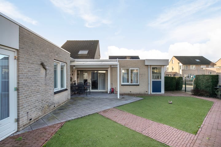 Foto 39 van Gentiaan 10