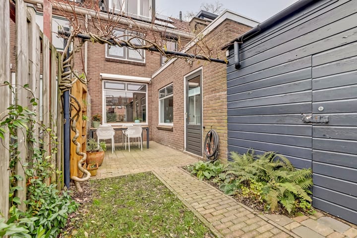 Foto 28 van Weidestraat 82