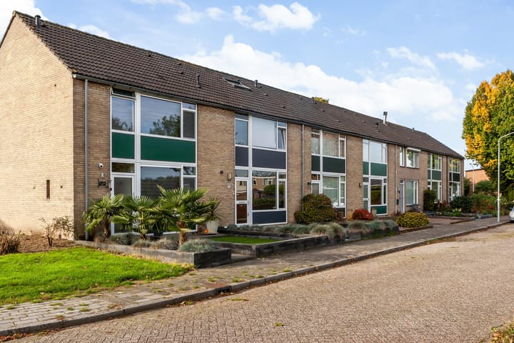 Foto 7 van Begoniastraat 8