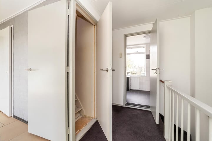 Foto 12 van Begoniastraat 8