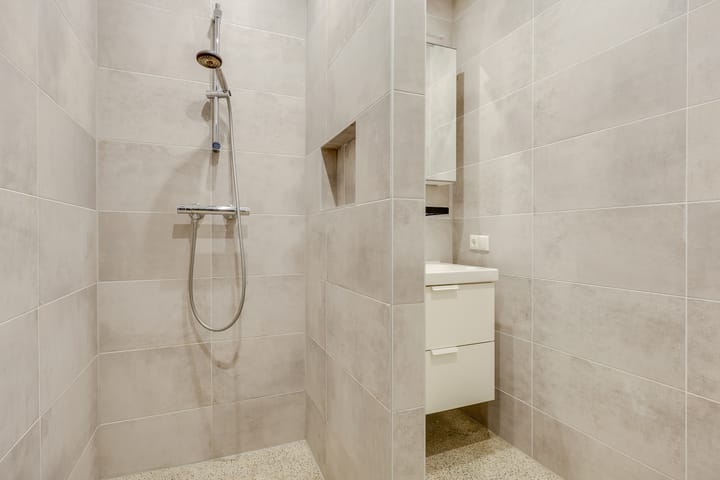 Foto 21 van Benedenlangs 49