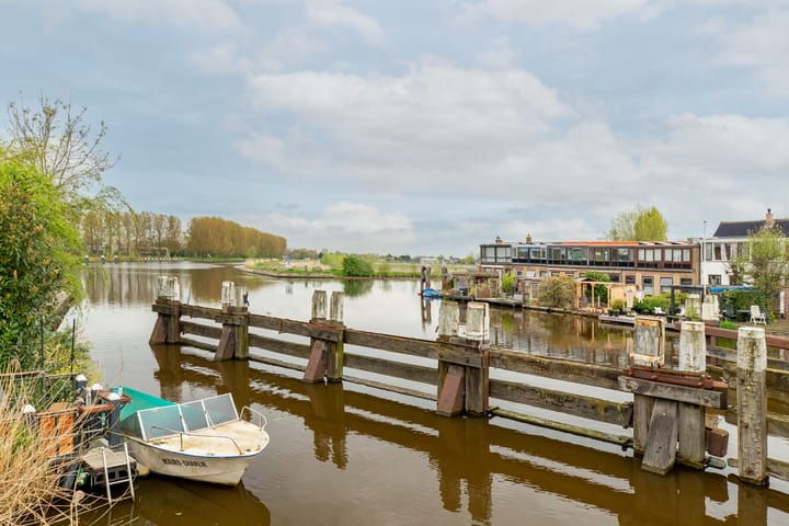 Foto 5 van Overschieseweg 8-A