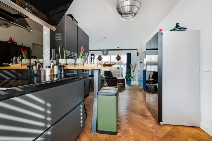 Foto 14 van Overschieseweg 8-A