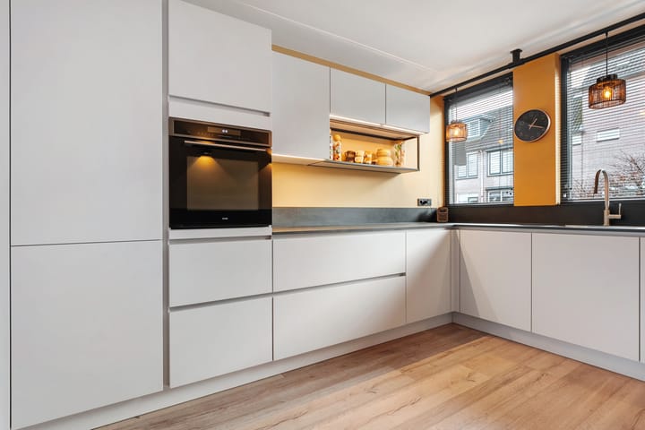 Photo 11 of Mackayware 120