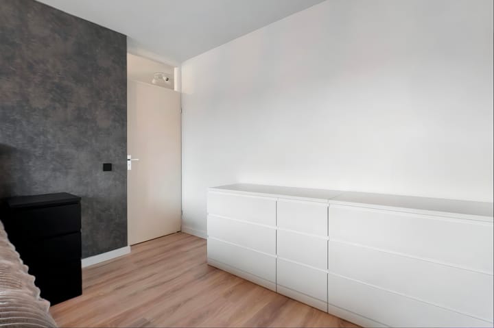 Photo 20 of Mackayware 120