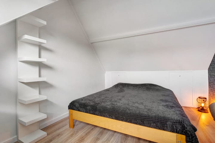 Photo 28 of Mackayware 120