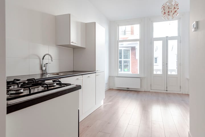 Foto 3 van Nassaustraat 13-A