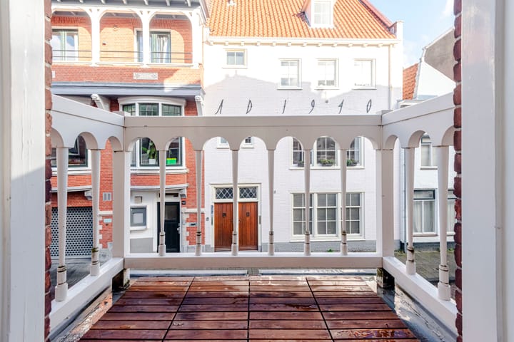 Foto 12 van Nassaustraat 13-A