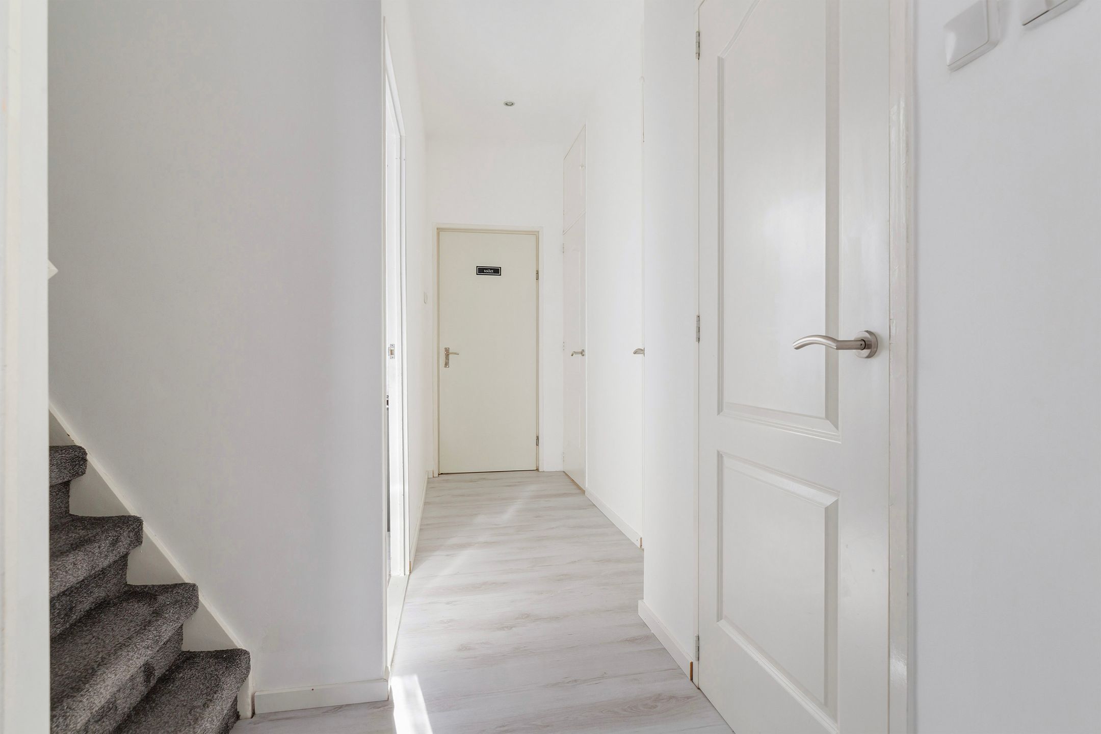 Foto 21 van Rhoonsestraat 3