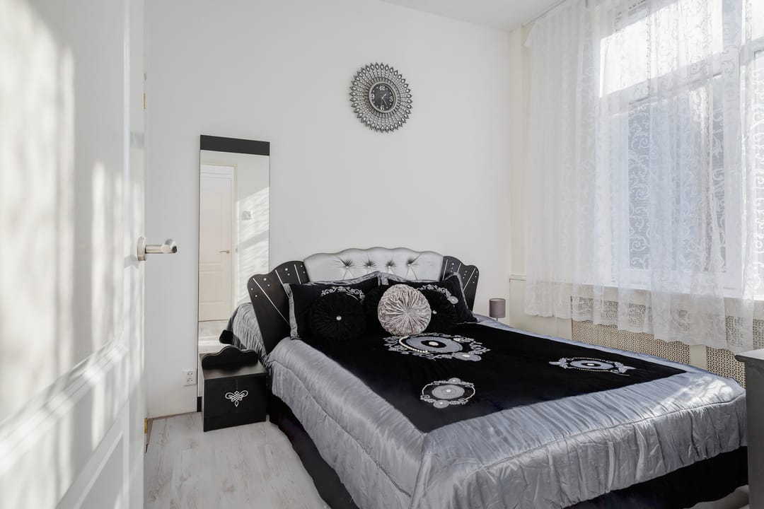 Foto 22 van Rhoonsestraat 3