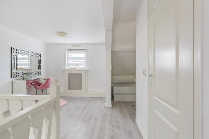 Foto 30 van Rhoonsestraat 3