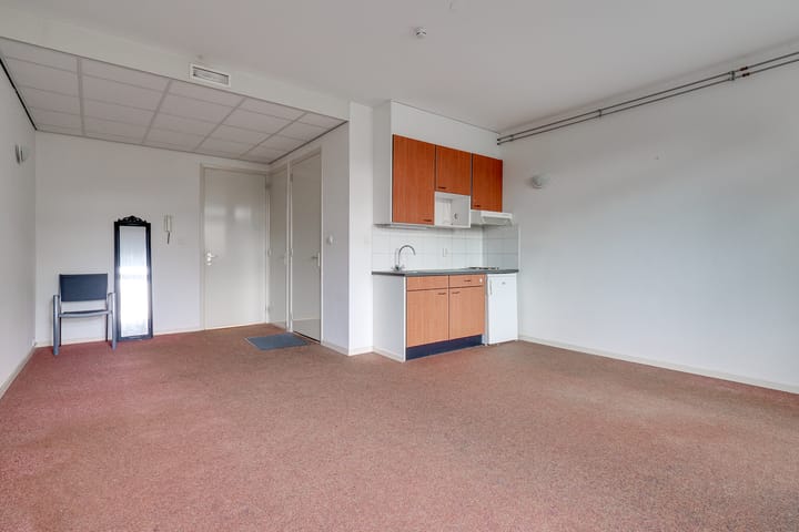 Photo 4 of Wittevrouwenstraat 8-D