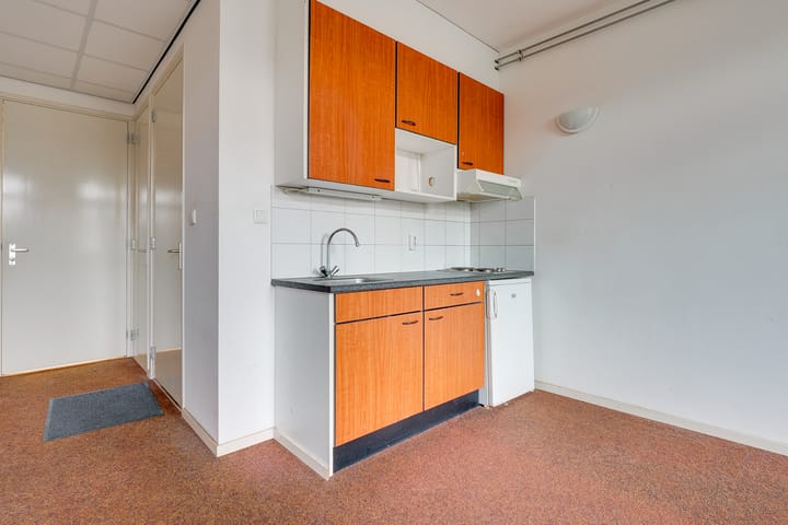 Photo 7 of Wittevrouwenstraat 8-D