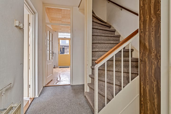 Foto 10 van Orion 18