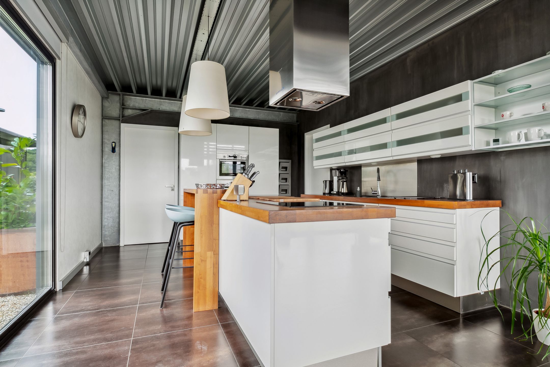 Foto 15 van Damoclesstraat 27