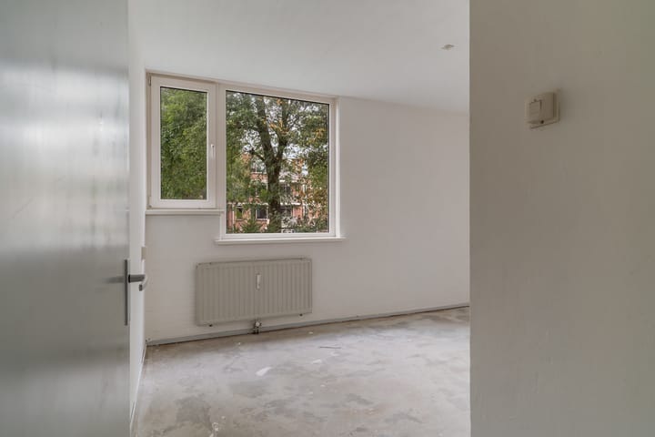 Photo 13 of Paganinistraat 8