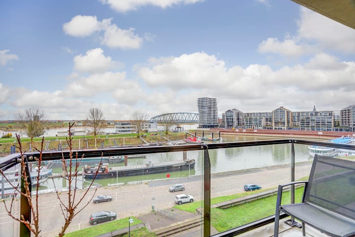 Foto 2 van Waalbandijk 283