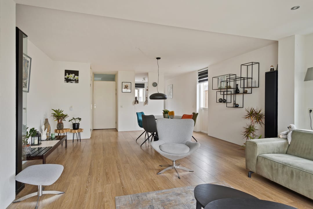 Foto 11 van Charlotte Ruysstraat 8