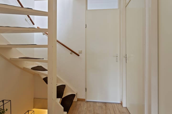 Foto 13 van Charlotte Ruysstraat 8