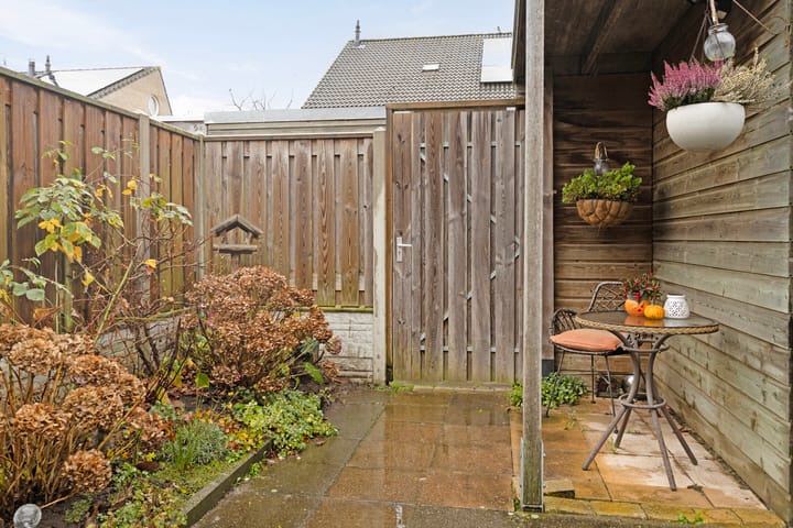 Foto 22 van Charlotte Ruysstraat 8