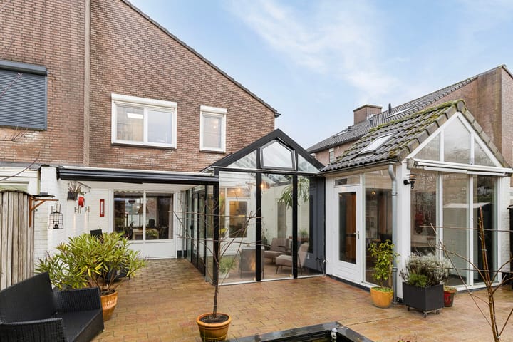 Foto 34 van Elbeplantsoen 13