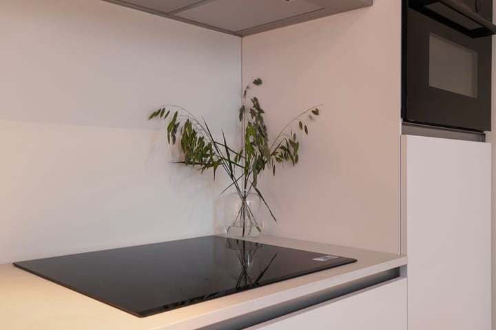 Photo 10 of Ferdinand Bolstraat 39-M