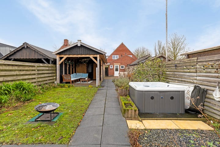 Foto 3 van Hoofdweg 266