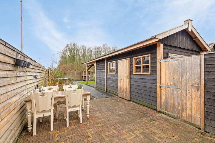 Foto 25 van Hoofdweg 266