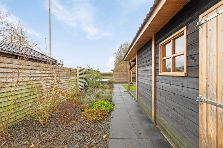 Foto 26 van Hoofdweg 266