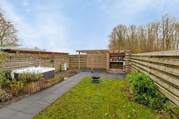 Foto 32 van Hoofdweg 266