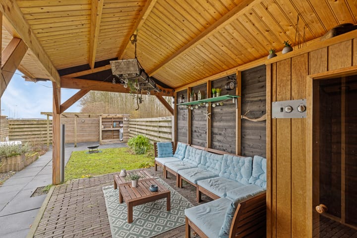 Foto 33 van Hoofdweg 266